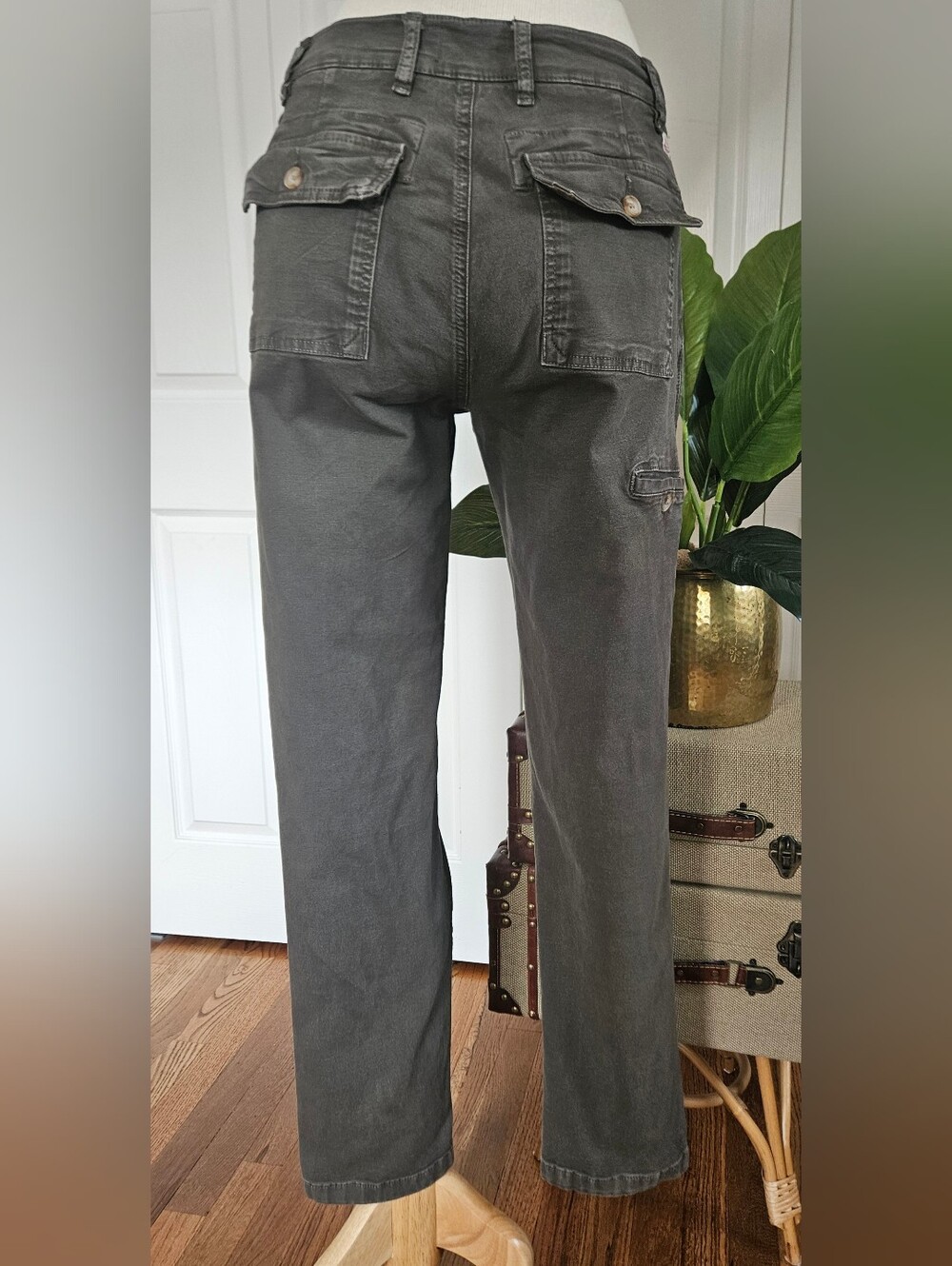 Marine Layer Olive Green Utility Mid-rise Straight Leg Stretch Pants Size 30 - Picture 2 of 15